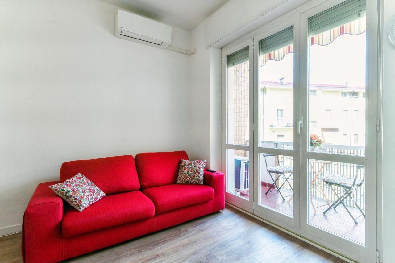Apartment Joivy Superb Flat With Balcony